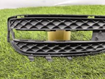 Накладка решетки бампера левая передняя Mercedes E W212