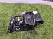 Кронштейн бампера правый Mercedes EQS V297