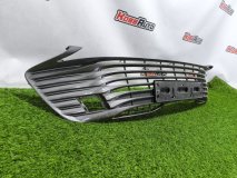Решетка радиатора Toyota Camry V70 2017-