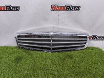 Решетка радиатора Mercedes C W204