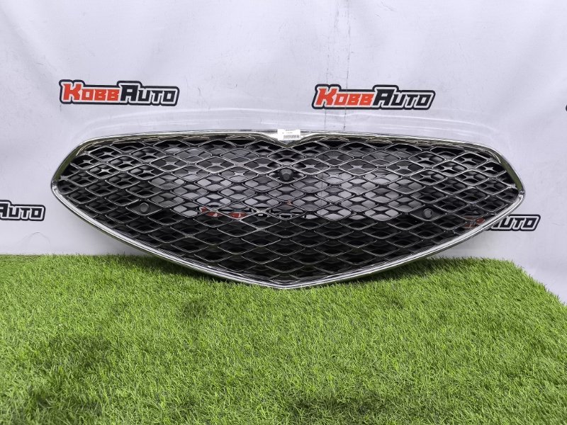 Решетка радиатора Genesis G90 RS4 (б/у)