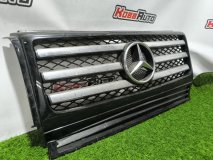 Решетка радиатора Mercedes G W463