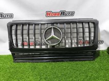 Решетка радиатора Mercedes G W463
