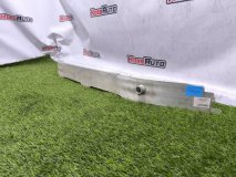 Усилитель бампера передний BMW 1 F30