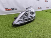 Фара левая Hyundai Equus