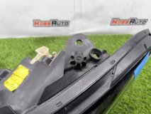 Фара ксеноновая левая передняя Hyundai Genesis 2 2014-2017