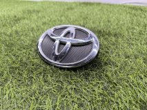 Эмблема Toyota Camry 2012-2017