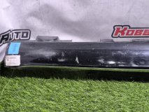 Накладка порога правая Mercedes C W205