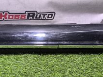 Накладка порога правая Mercedes C W205