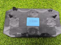 Накладка под дистроник Genesis G90