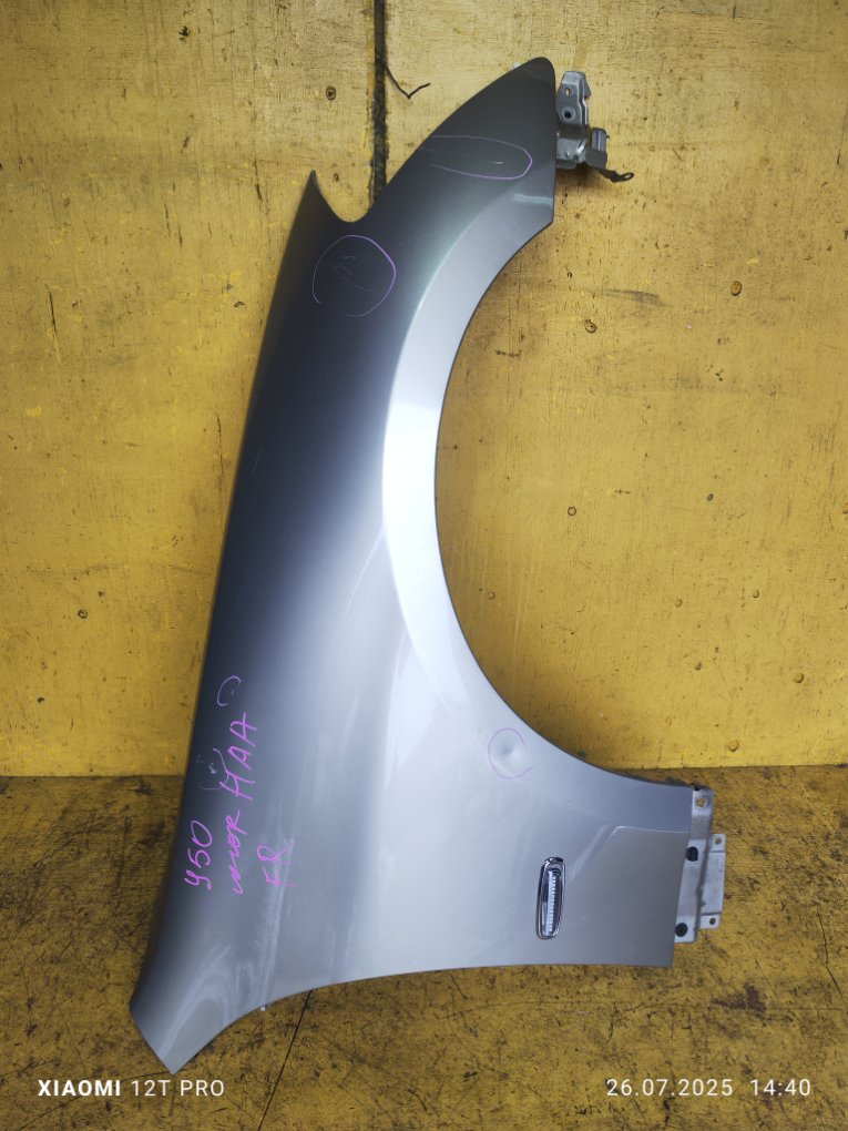 Крыло NISSAN FUGA Y50 перед. прав. (б/у)