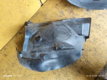 Подкрылок левый передний Renault Lutecia RM5M Подкрылок левый передний Renault Lutecia RM5M