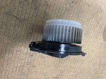 Мотор печки Toyota AQUA NHP10 2013 1NZ-FXE