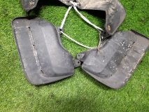 Комплект брызговиков TOYOTA GRAND HIACE KCH10 Комплект брызговиков TOYOTA GRAND HIACE KCH10