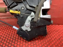 Замок двери правый передний Toyota Corolla E150 2007 1ZRFE