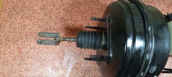 Главный тормозной цилиндр Toyota Mark 2 JZX110 1JZFSE