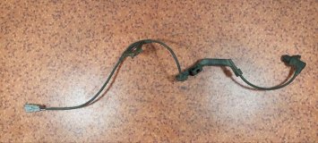 Датчик ABS левый передний Toyota COROLLA SPACIO AE111 4AFE