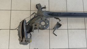 Балка задняя Toyota PRIUS ALPHA ZVW41 2011 2ZRFXE