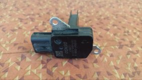 Расходомер воздушный Toyota Spade NSP140 1NR-FE