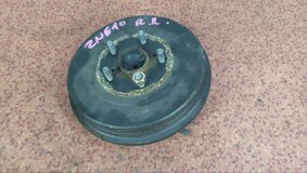 Ступица правая задняя Toyota WISH ZNE10G 1ZZFE