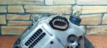 Генератор Toyota Corolla Spacio AE111N 4AFE