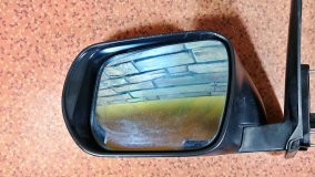 Зеркало правое переднее Suzuki Escudo TDA4W J20A