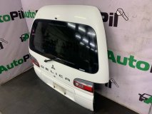 Дверь багажника Mitsubishi Delica PD6W 1999 6G72