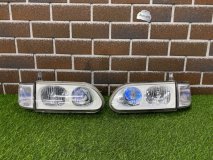 Фара Mitsubishi Delica PD6W 1999 6G72