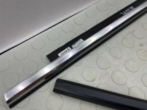 Молдинг стекла левый передний Audi A5 8T 2014 CDNC