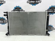 Радиатор охлаждения двигателя Audi A5 8T 2013 CDNC