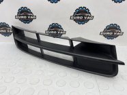 Решетка в бампер правая передняя Audi Q7 4L 2012 CJTC