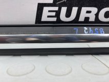 Молдинг стекла левый передний Audi A5 8T 2013 CDNC