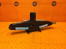 Домкрат RENAULT KAPTUR джип/suv 5 дв 2019 H4M D4D4 Домкрат RENAULT KAPTUR джип/suv 5 дв 2019 H4M D4D4