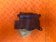 Сервопривод заслонок печки Volkswagen Polo седан 2020 CWVB