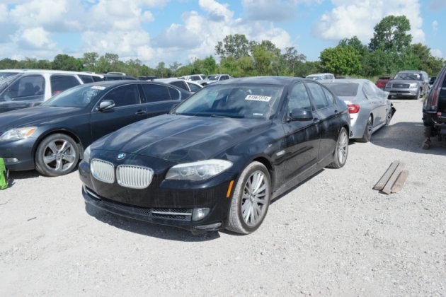 BMW 550I 2011