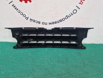 Решетка радиатора передняя Land Rover Discovery L319 2009