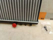 Радиатор основной Peugeot 308 1