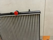 Радиатор основной Peugeot 308 1