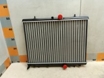 Радиатор основной Peugeot 308 1