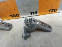 Петля двери левая передняя Mitsubishi Lancer 9 2006 1.6