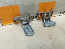 Петля двери левая задняя Mitsubishi Lancer 9 2006 1.6