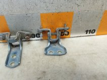 Петля двери левая задняя Mitsubishi Lancer 9 2006 1.6