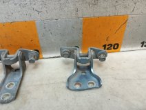 Петля двери правая задняя Mitsubishi Lancer 9 2006 1.6