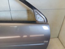 Дверь передняя правая Pontiac Vibe 1 2004 1.8