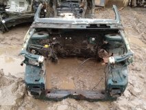 Передняя часть Kia Sedona GQ 2003 3.5