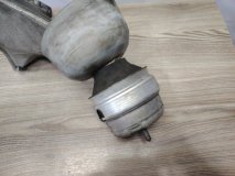 Опора двигателя правая передняя Audi A4 B5 8D2 1999 ADR