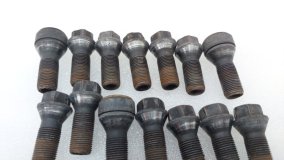 Болты BMW 3-Series G20 2019 B47D20B