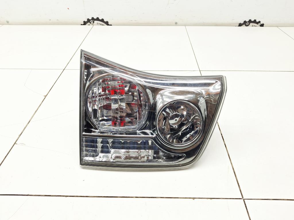 Фонарь задний внутренний левый Lexus RX350 XU30 (б/у)