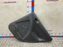Обшивка двери правая задняя Pontiac Vibe 1 2003 1ZZFE