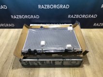 Радиатор охлаждения Infiniti/Nissan M35/M45/Fuga Y50 AT
